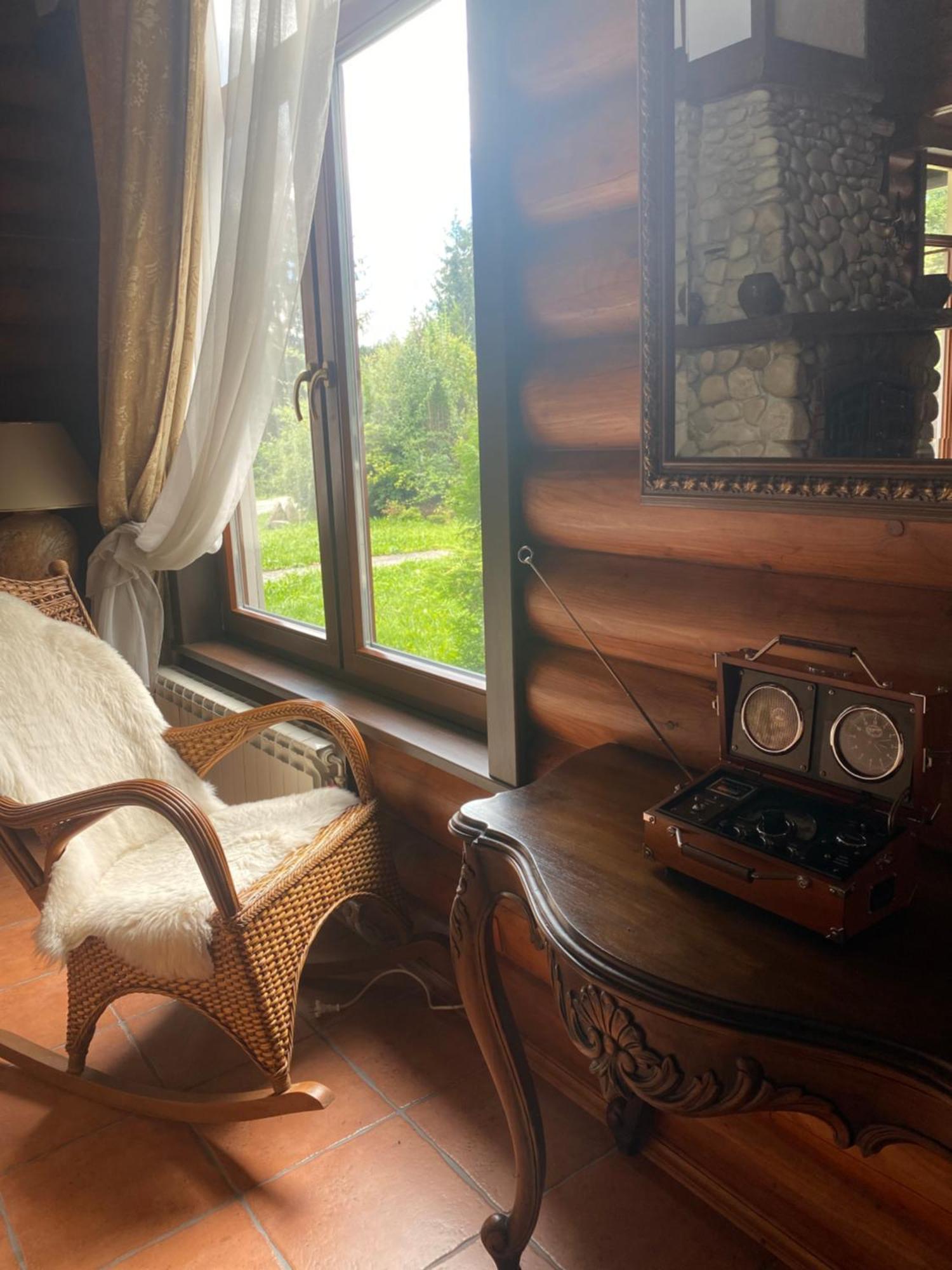 Relaxation In Guta Гута Покращене Шале Exterior photo