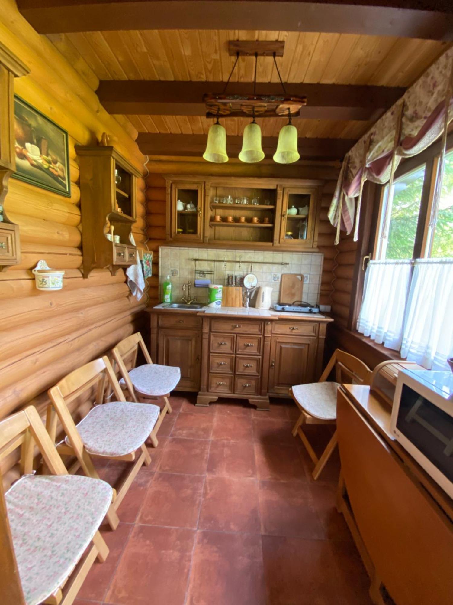 Relaxation In Guta Гута Покращене Шале Exterior photo