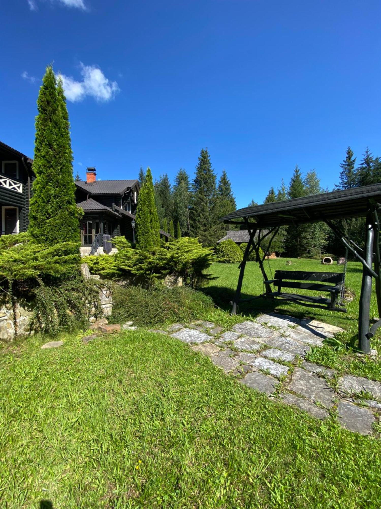 Relaxation In Guta Гута Покращене Шале Exterior photo