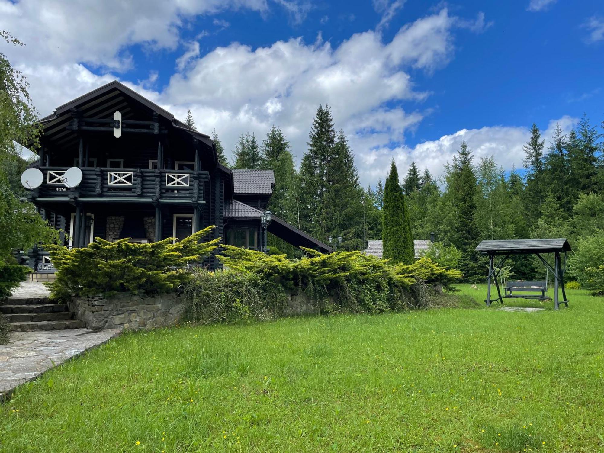 Relaxation In Guta Гута Покращене Шале Exterior photo