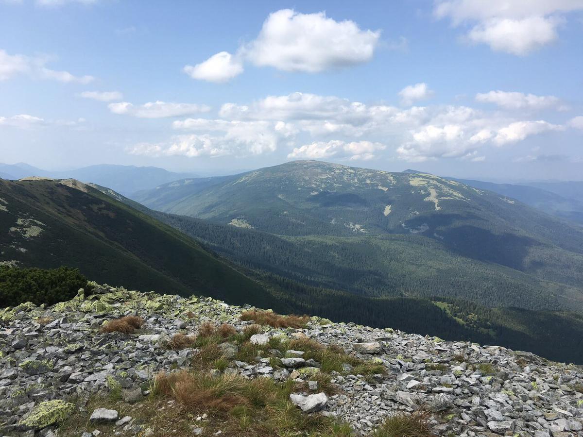 Relaxation In Guta Гута Покращене Шале Exterior photo